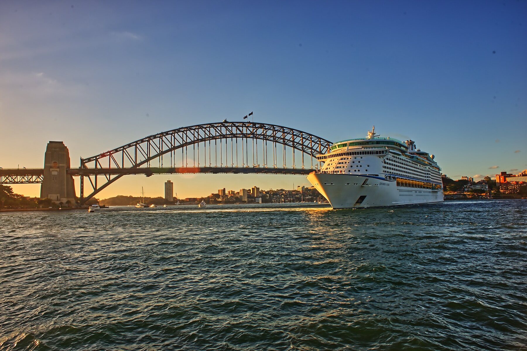 Cruise ship departing Sydney for South Pacific itineraries